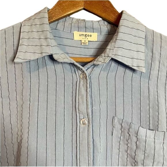 3 for $30! Umgee striped button shirt - Picture 8 of 13